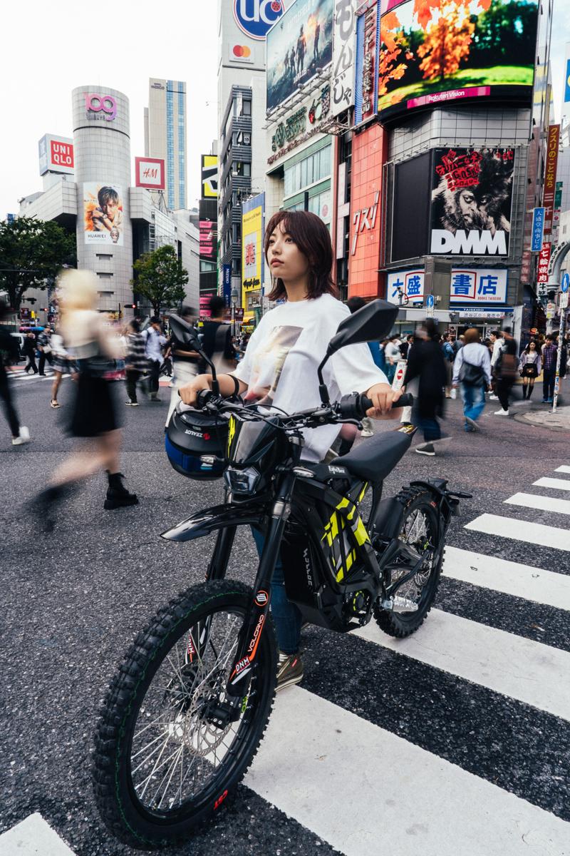 電動×オフロードという新たなカルチャーを創出したSurron世界が注目する理由と2026年モデルラインナップ