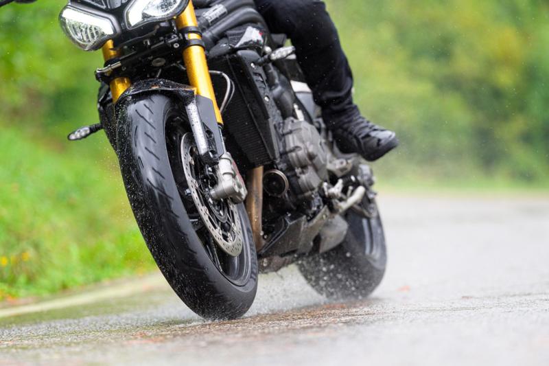 メッツラー、新世代スーパースポーツタイヤ「SPORTEC™