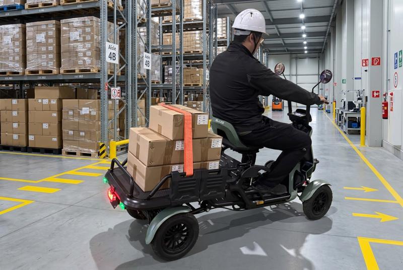 【ついに情報解禁】ブレイズ、「特定小型原動機付自転車」区分で当社初の4輪モデル「BLAZE