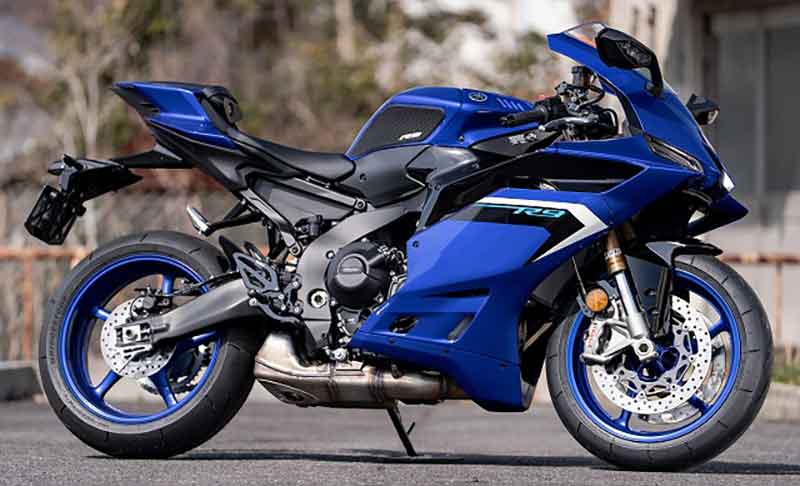 ウッドストックからYZF-R9（2025-）用「バックステップキット／レーシングスタンドフック」が発売！ 記事1