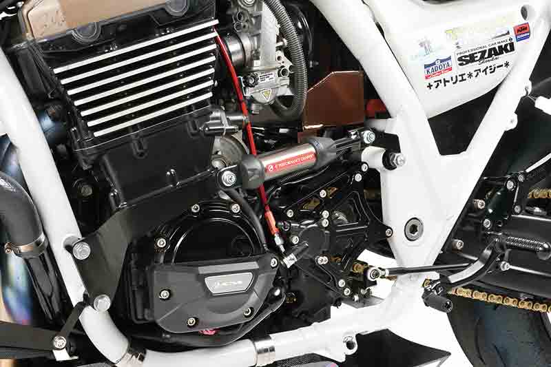 「SKELETON」から T.O.T レース車両へ、アクティブが2026年ショーモデル ZRX1200S の詳細を公開 記事4
