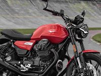 【モト・グッツィ】2026年モデルの「V7／V85TTシリーズ」に新色を導入、5/29より受注開始