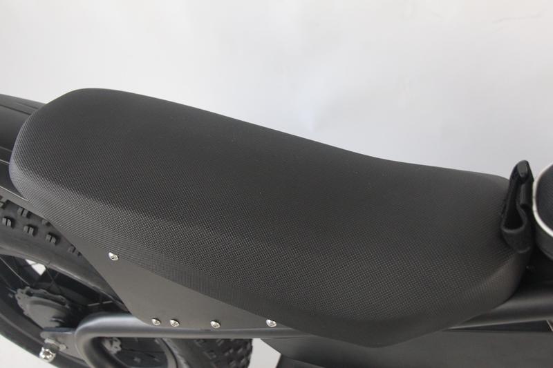 WO、特定小型原付「wonkey」シリーズにMatte