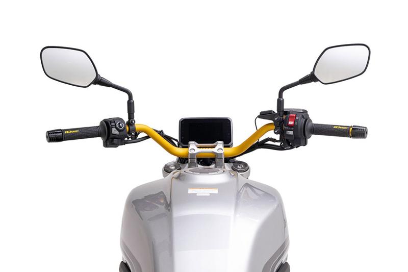 車種専用ハンドル　「エフェックス