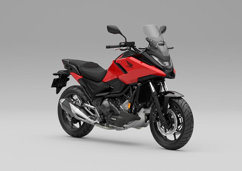 <バイク未来総研、第56回『リセール・プライス』ランキングを発表>『ホンダ・X-ADV』が5回連続の首位獲得!2位には注目のニューモデルCB1000Fがランクイン!