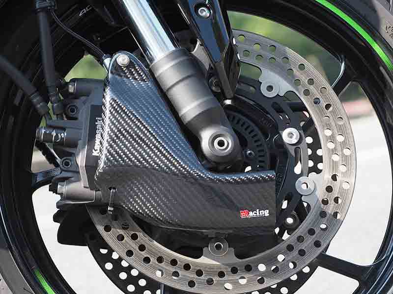 マジカルレーシングから ZX-4R／RR／SE（23-）用「キャリパークーリングダクト」が登場！ メイン