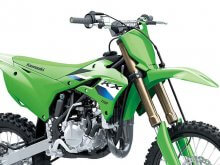 「KX112」「KLX230R」などKX / KLXシリーズ全8モデル メイン
