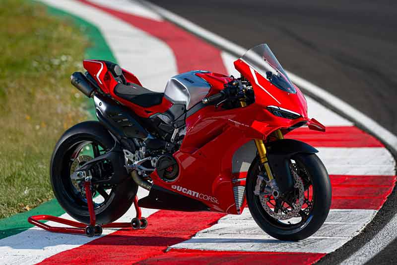 Panigale V4 R 記事2
