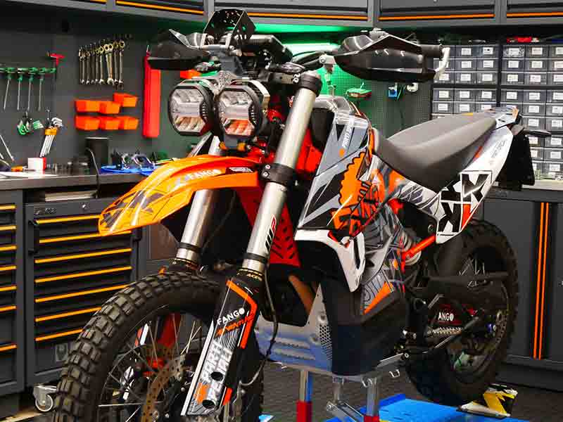 4K製の本格ラリーキット「DESERT LEGEND」発売！ BAJA スタイルと実用性を融合 記事3