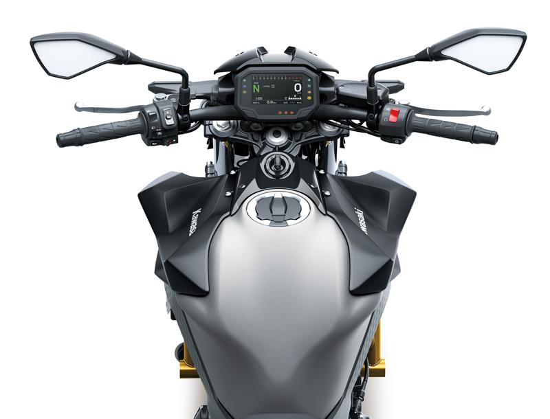 カワサキからワイドアグレッシブに進化したスーパーネイキッド「Z650