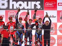 【BMW】2026鈴鹿8耐で公式チーム「BMW MOTORRAD WORLD ENDURANCE TEAM」が3位入賞！ メイン
