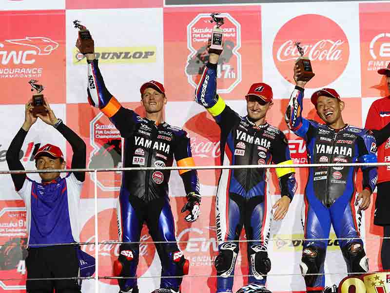 【ヤマハ】雨の2026鈴鹿8耐で YFRT が2位表彰台を獲得! YART は4位入賞で最終戦へ首位キープ メイン
