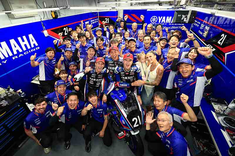 【ヤマハ】雨の2026鈴鹿8耐で YFRT が2位表彰台を獲得! YART は4位入賞で最終戦へ首位キープ 記事2