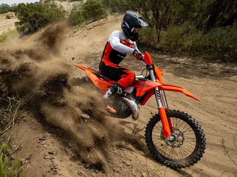 2027年 KTM XCシリーズ 記事3