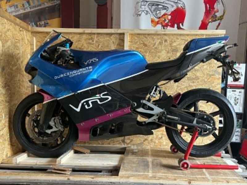 VINS の2ストロークスーパースポーツ「Duecinquanta Strada」の試乗車が日本上陸、予約者とメディア向け試乗会を開催へ メイン