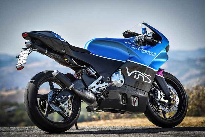 VINS の2ストロークスーパースポーツ「Duecinquanta Strada」の試乗車が日本上陸、予約者とメディア向け試乗会を開催へ 記事4