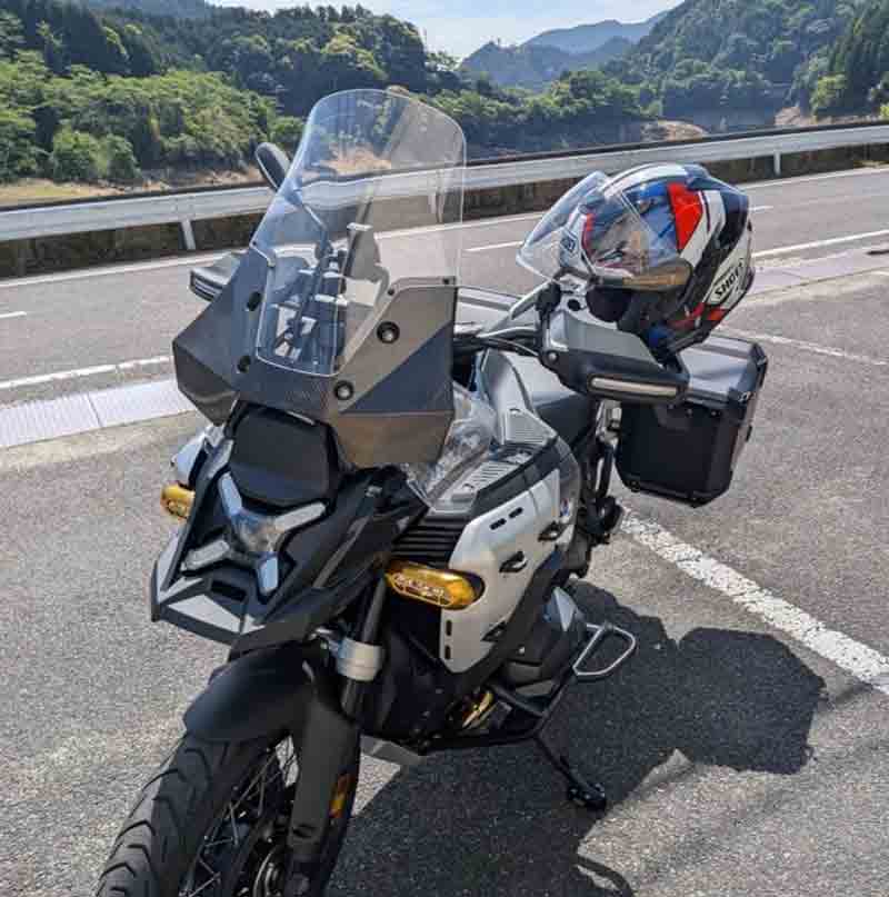 BMW R1300GS & アドベンチャー、R1300RS 用「Jファイタースクリーン」がフィードスポーツジャパンから発売! 記事3