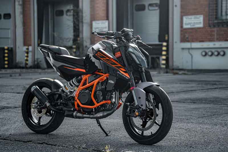 390 DUKE 記事1