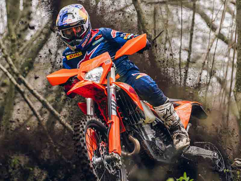 【KTM】2027年モデルのエンデューロシリーズを発表、新グラフィック採用の全8機種