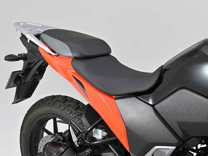 ゲル素材入りで快適&足つき向上! デイトナから Vストローム250SX用「快適ローダウンシート」が発売 記事1
