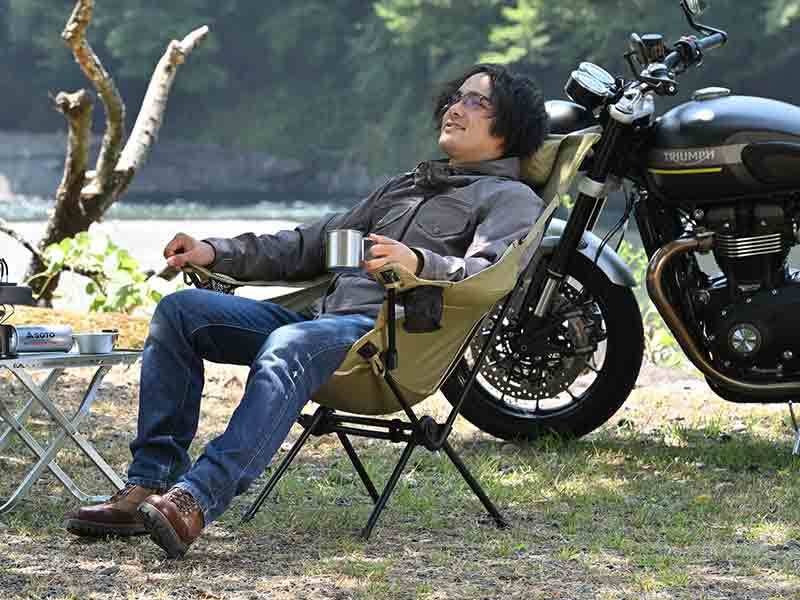 バイクに積めるチェアにハイバックモデル登場!「WIDE/REST ハイバックチェア」がデイトナから発売 メイン