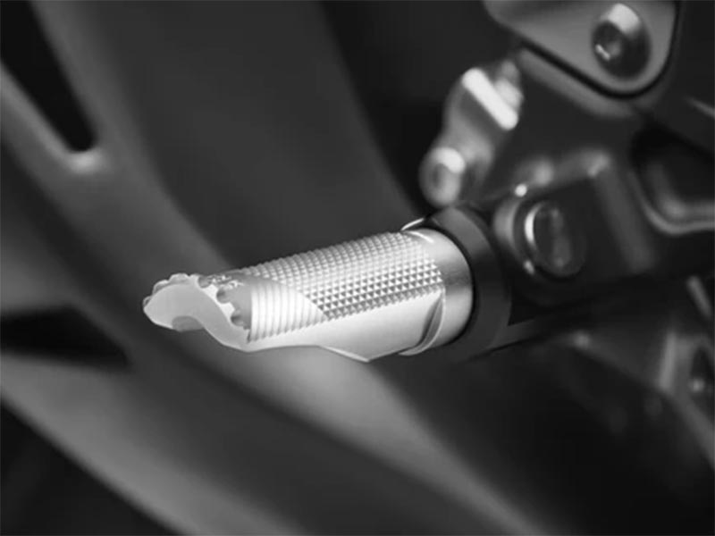 rizoma がホンダ CB750 Hornet に適合するアクセサリーパーツを公開! 記事4