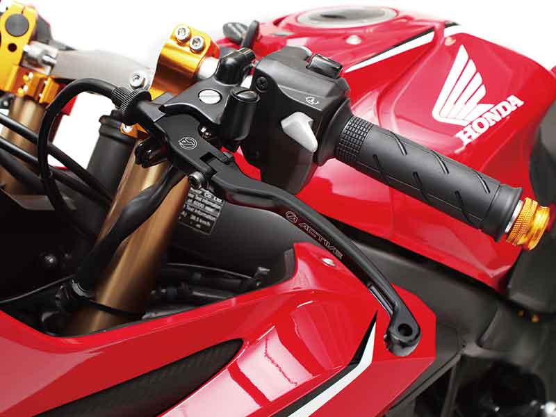 アクティブから CB400 SUPER FOUR/CBR400R FOUR E-Clutch(26)用「STF ブレーキレバー/クラッチレバー」が登場 記事2
