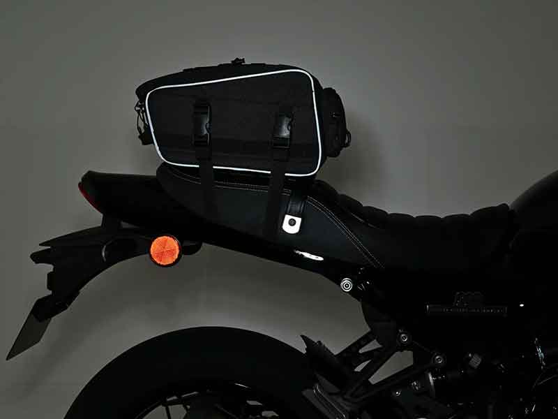 日帰りツーリング向けミドルサイズのシートバッグ「DH-790／DH-791」がデイトナから発売 記事9