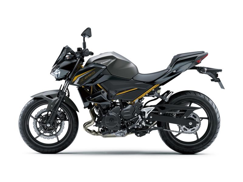 カワサキから躍動感あふれるスタイリングのスーパーネイキッドモデル「Z250」「Z400」を2026年9月5日(土)に発売