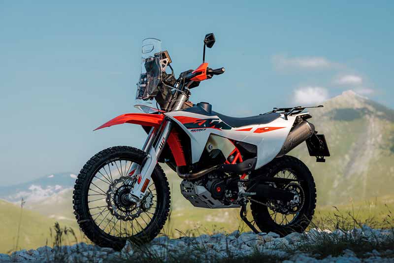 2027年 KTM 690 RALLY 記事1