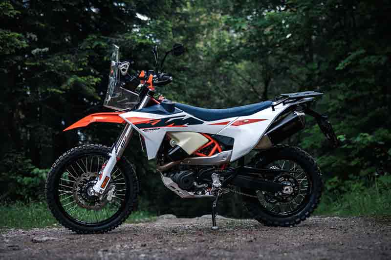 2027年 KTM 690 RALLY 記事2