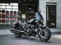 【インディアン】対象モデルを成約でもらえる「パフォーマンスクルーザー アクセサリープレゼントキャンペーン」を開催中！ メイン