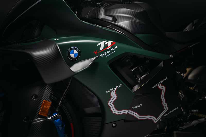 BMW M 1000 RR Limited Edition Isle of Man TT 記事3