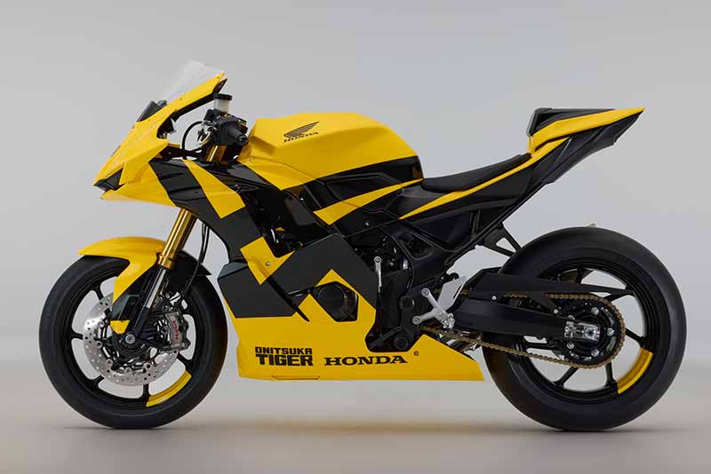 【ホンダ】オニツカタイガーとのコラボ始動、コンセプトモデルをミラノで世界初公開 記事3