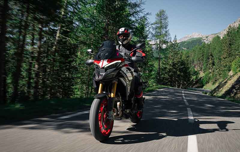 Multistrada V4 Pikes Peak 2027 記事6