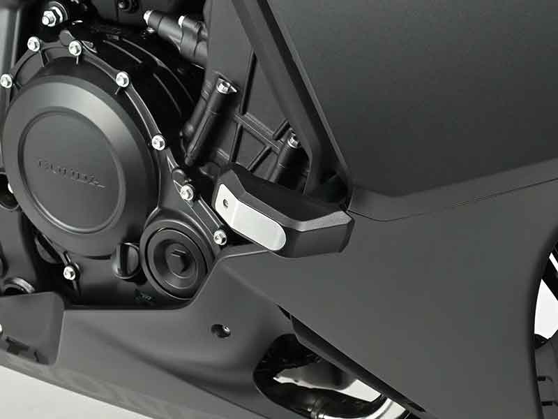 デイトナの「エンジンプロテクター」に CBR400R FOUR E-Clutch（’26）用が登場！ 記事7
