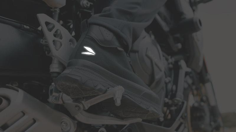 足つきの安心感をライディングの強みに。TAICHIから厚底ライディングシューズ「RSS017