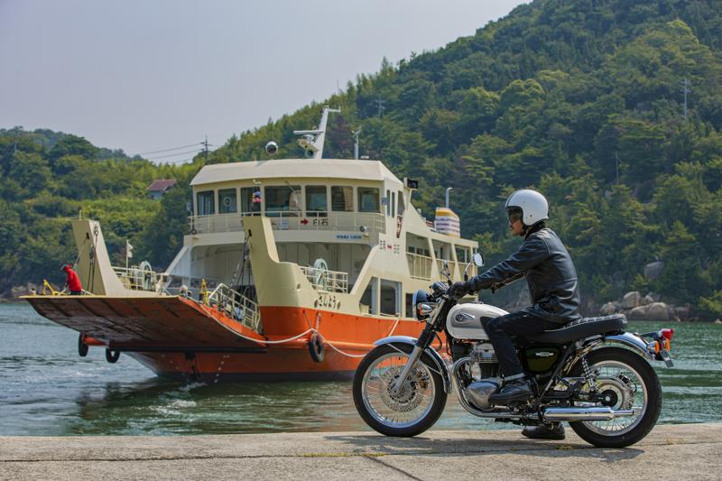 カワサキからWブランドのスピリットを継承する「W800」の2027年モデルが登場│2026年10月17日(土)に発売