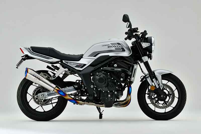 オーヴァーレーシングから CB1000F用フルエキ「TT-Formula RS+PRO 4-2-1 フルチタン CB1000F（26-）」が登場 記事1