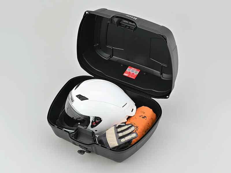GIVI B45+ の新色「未塗装ブラック(ブラックパネル)」がデイトナから発売! 通勤・通学に便利な45Lモデル 記事5