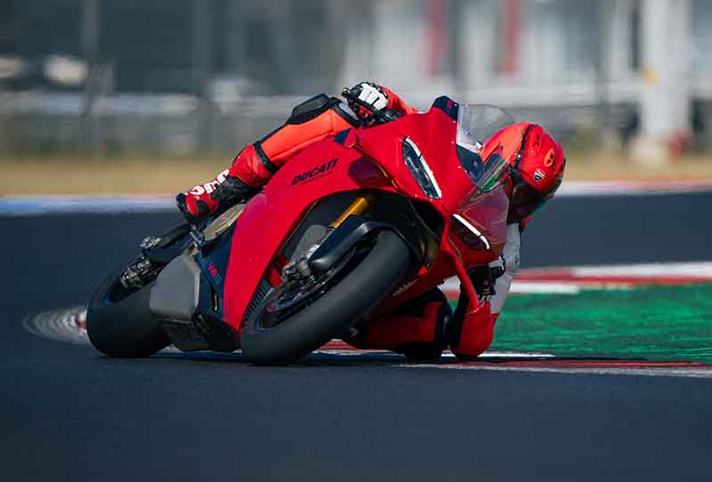 Panigale V4/V4 S 記事3