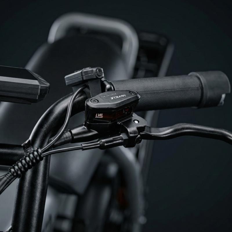 Makuakeでシリーズ総額約1.2億円を記録した特定小型原付「COSWHEEL